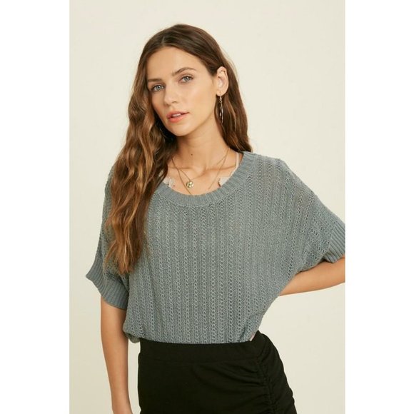 Short Sleeved Sweater - Picture 2 of 3